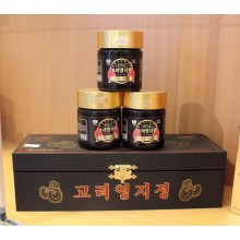 Cao Nấm Linh Chi Đỏ Hàn Quốc YoungJi hộp gỗ đen