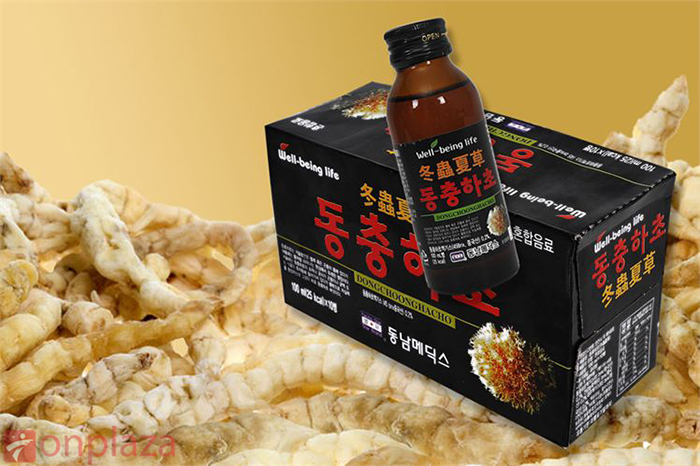 Nước uống Đông trùng hạ thảo dạng chai
